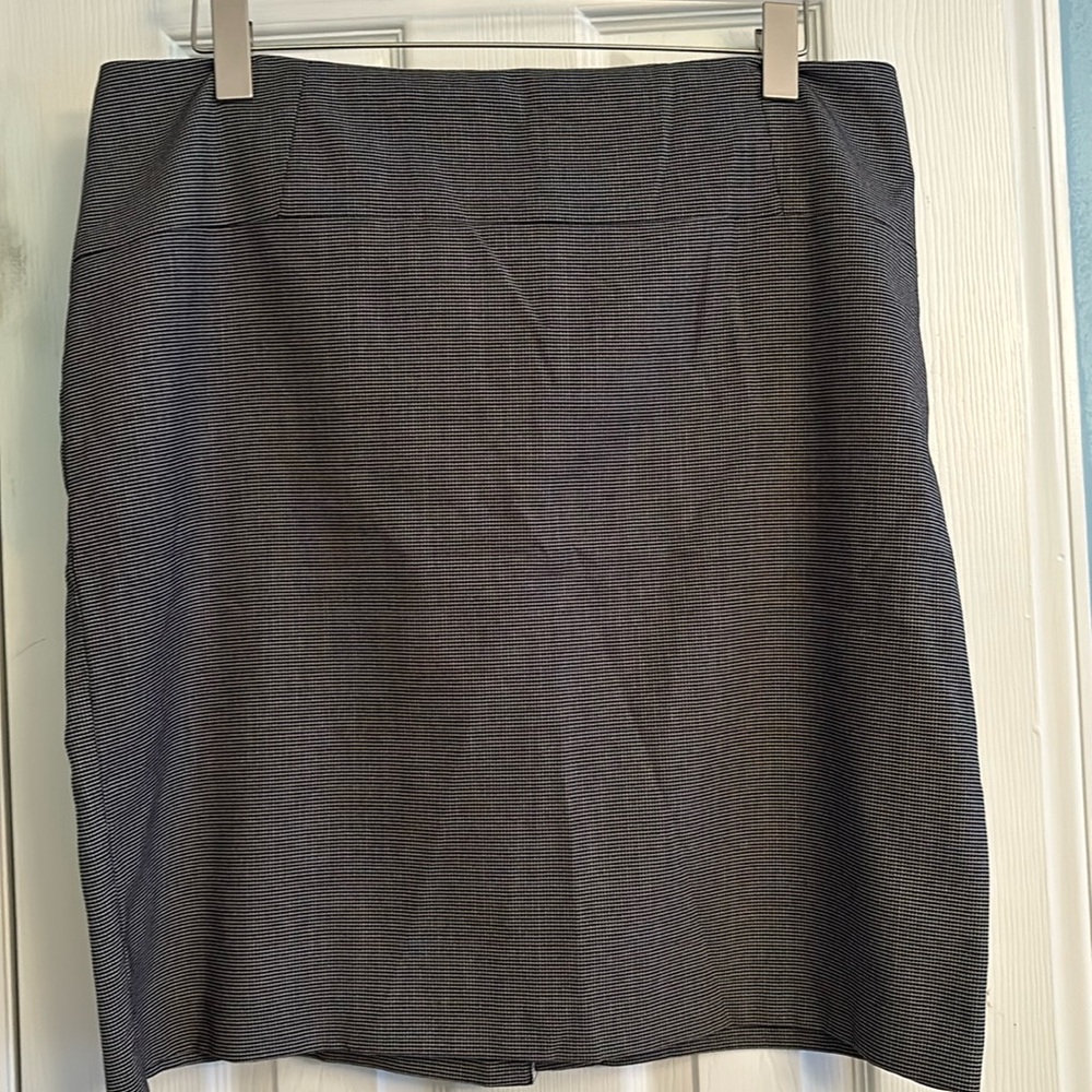 NY&Co Pencil Skirt